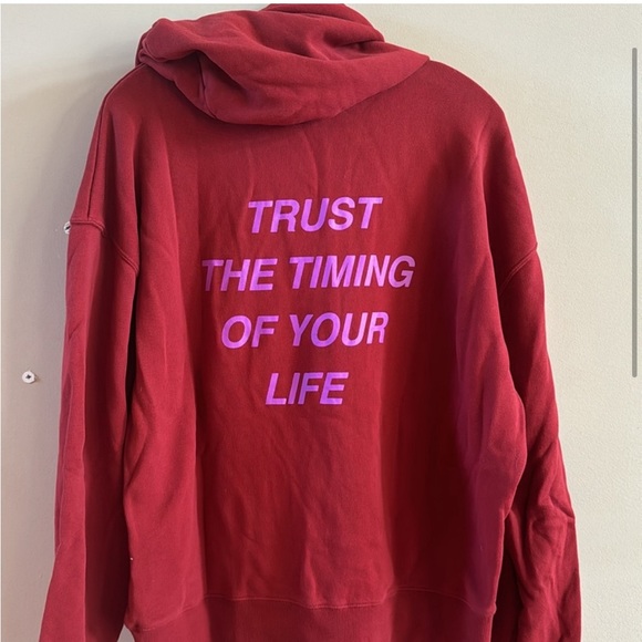 Sweatshirt! - Picture 2 of 2